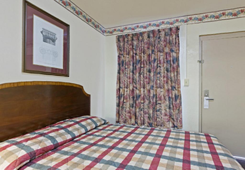 Value Inn Knoxville Extérieur photo